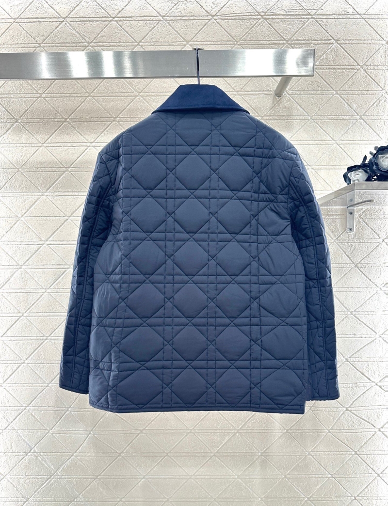 chr1st1an D10r outwear